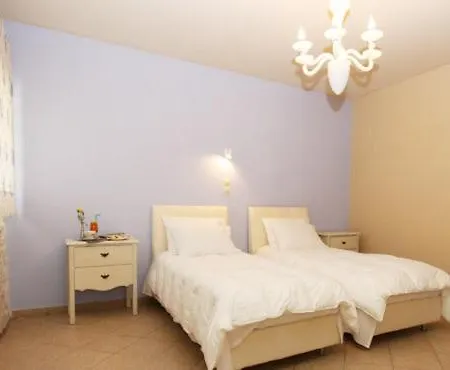 Arethoussa Polyhoros Pantazopoulou Guest house 3*